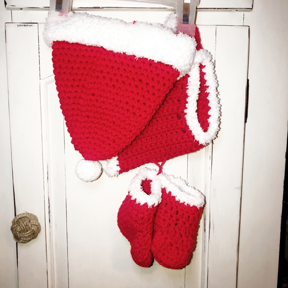 Newborn Santa outfit